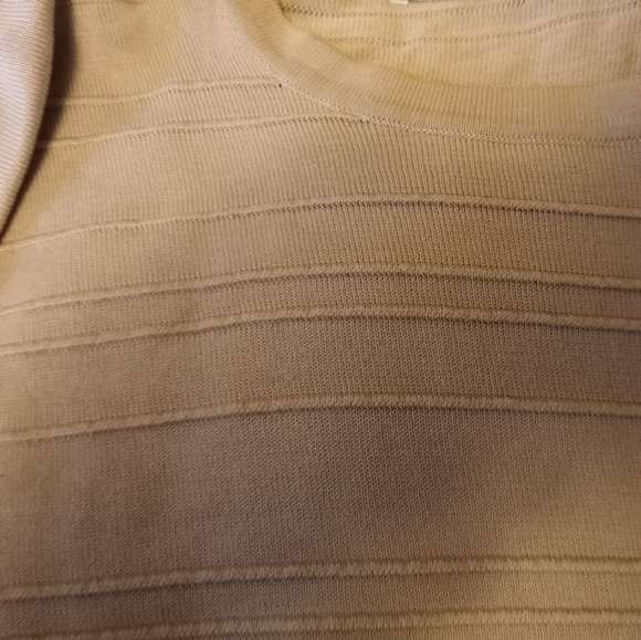 Armani Collezioni Sweater Italy 🇮🇹 - Picture 3 of 8